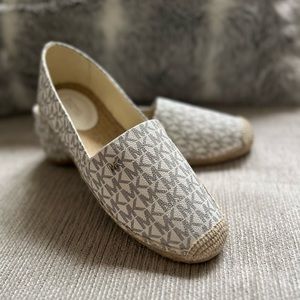 Michael Kors flat shoes